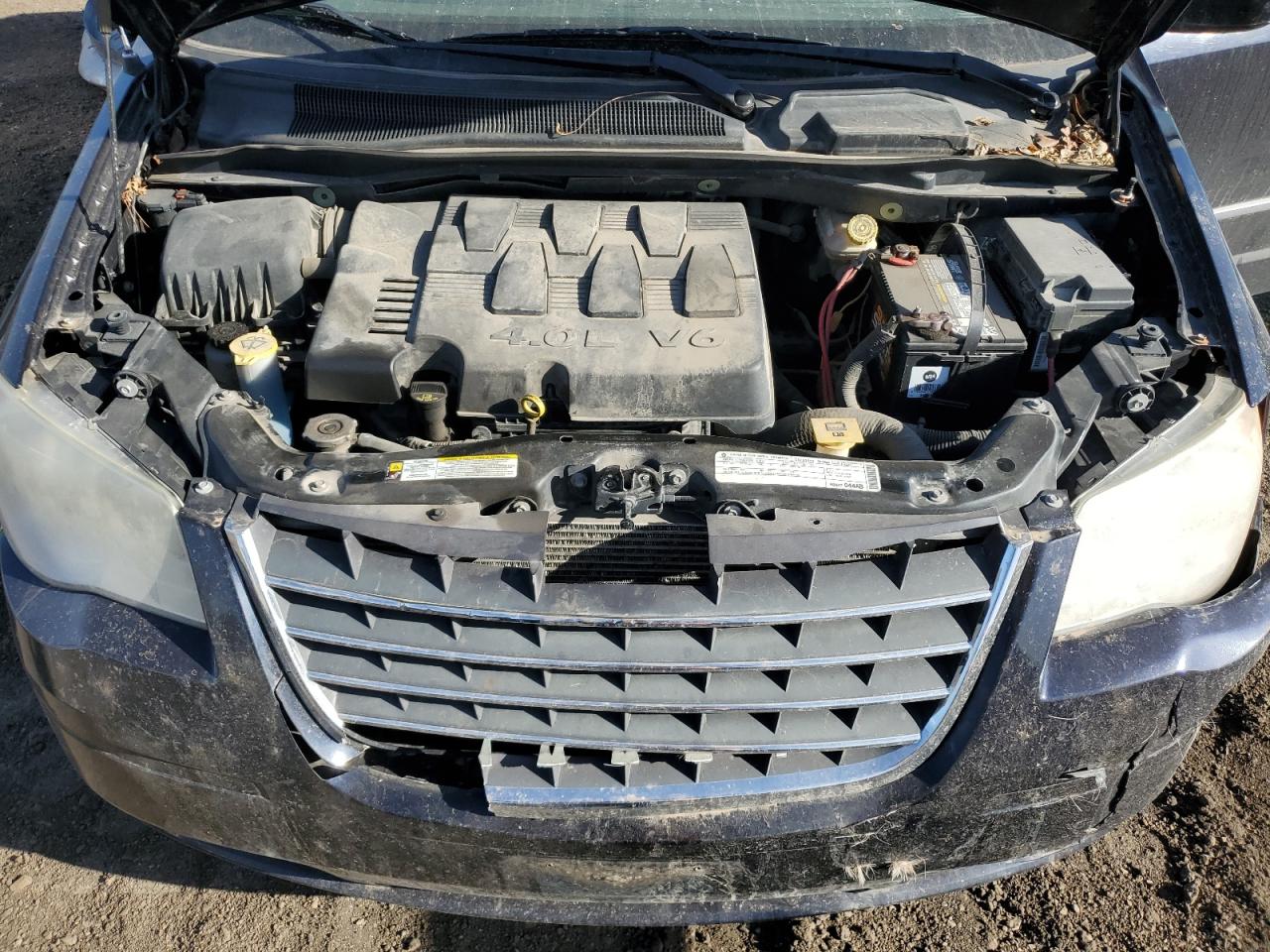 2010 Chrysler Town & Country VIN 2A4RR8DX1AR330427 Copart auction photo, front end damage thumbnail 12