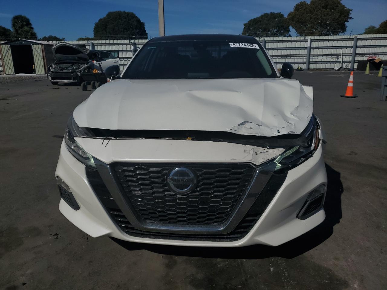 2020 Nissan Altima VIN 1N4BL4CV5LC147793 Copart auction photo, front end damage thumbnail 5
