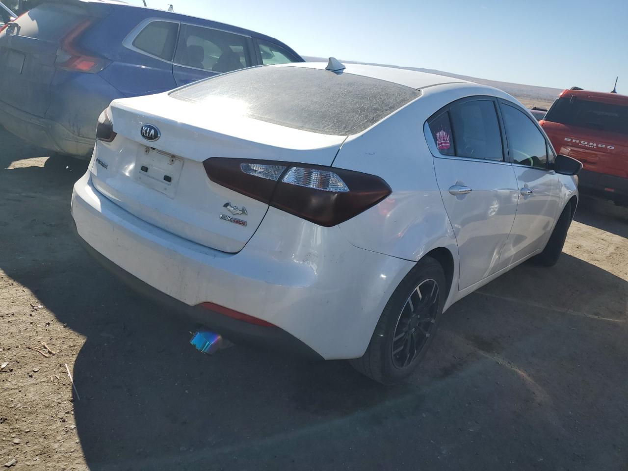 2014 KIA Forte VIN KNAFX4A89E5173900 Copart auction photo, vandalism / front end damage thumbnail 3
