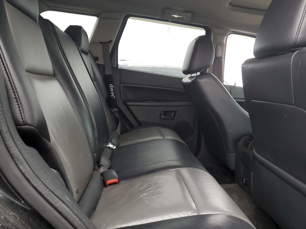 2008 Jeep Grand Cherokee VIN 1J8HR48N68C162377 Copart auction photo, rear end damage thumbnail 11