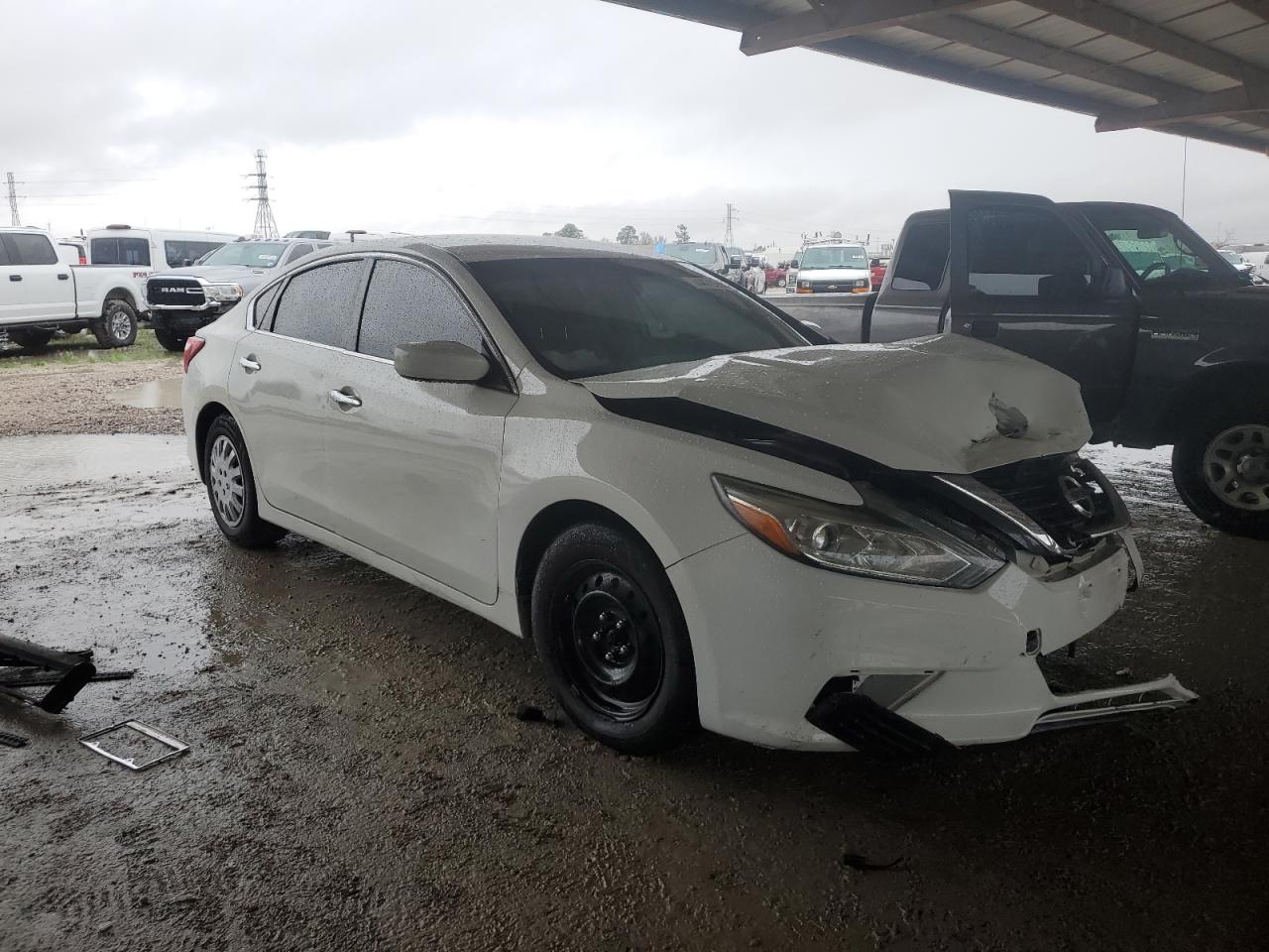 2017 Nissan Altima VIN 1N4AL3AP5HN364086 Copart auction photo, front end / minor dent/scratches damage thumbnail 4