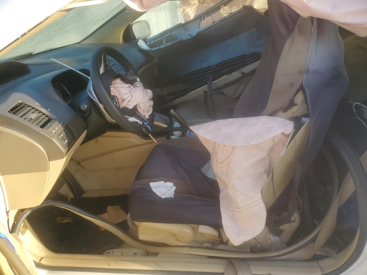 2008 Honda Civic VIN 2HGFG12888H517554 Copart auction photo, front end / minor dent/scratches damage thumbnail 7
