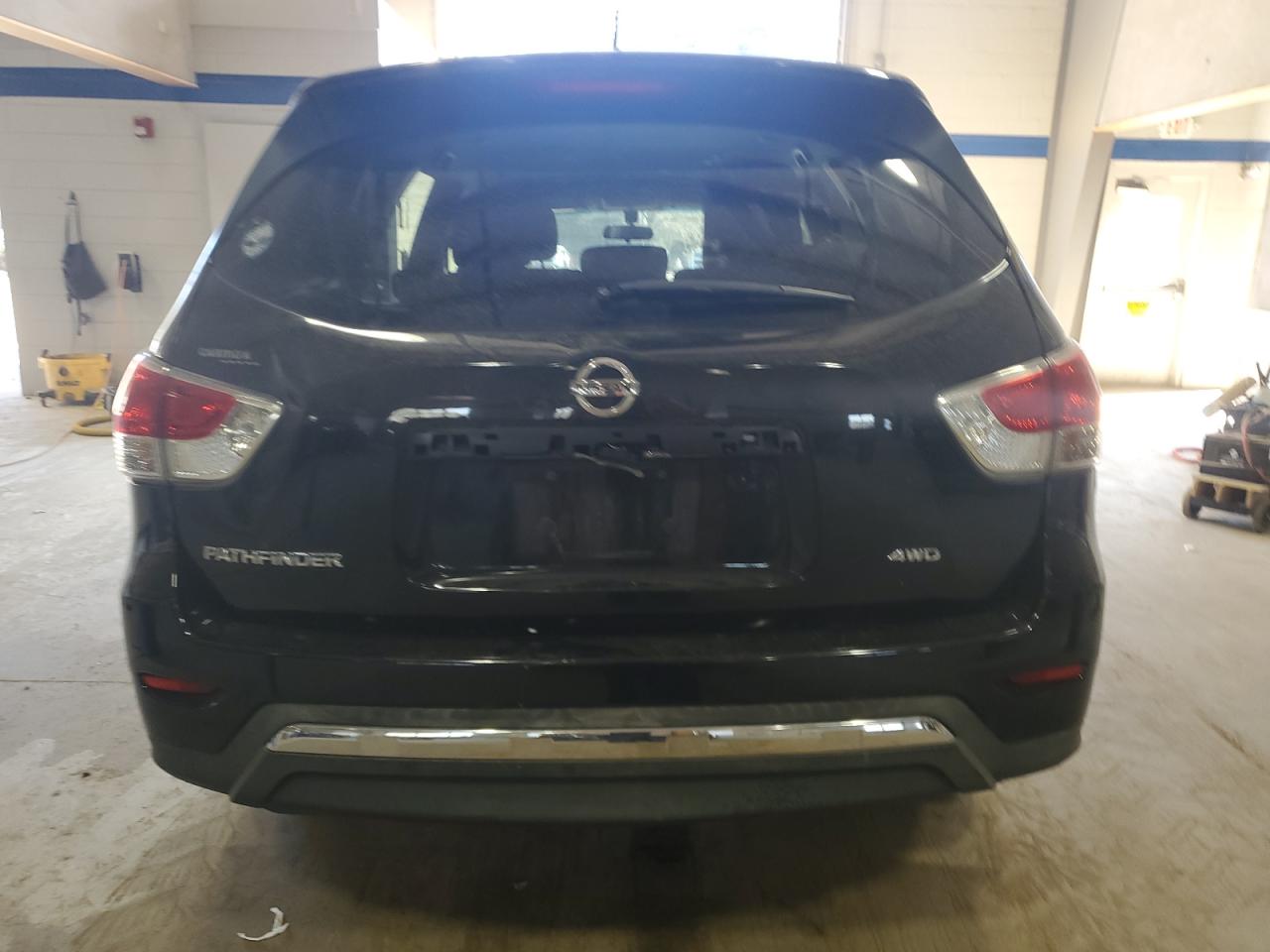 2015 Nissan Pathfinder VIN 5N1AR2MM4FC691152 Copart auction photo, front end / mechanical damage thumbnail 6