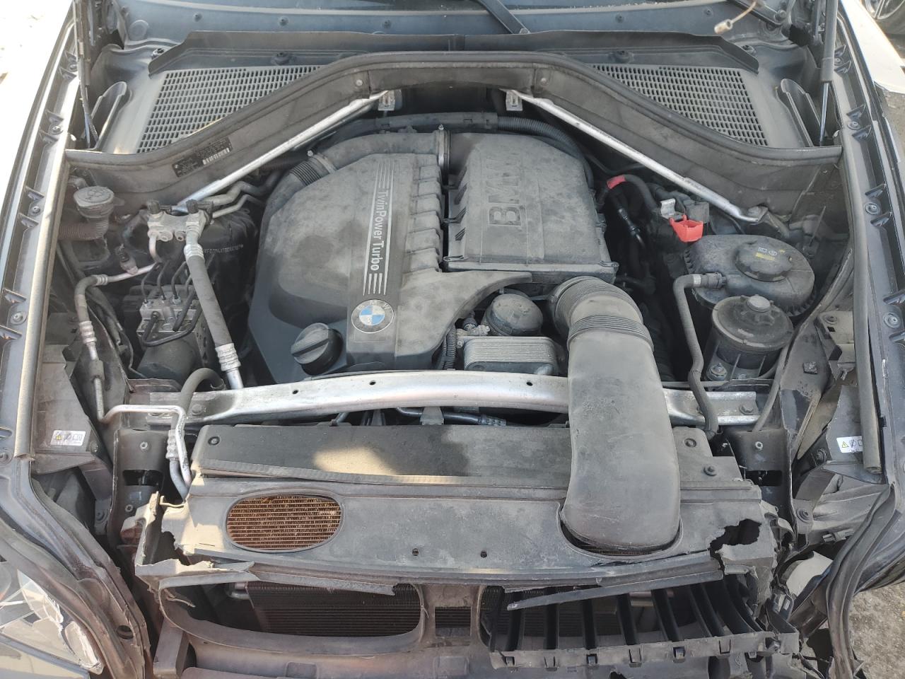 2014 BMW X6 VIN 5UXFG2C5XE0C44787 Copart auction photo, front end damage thumbnail 12