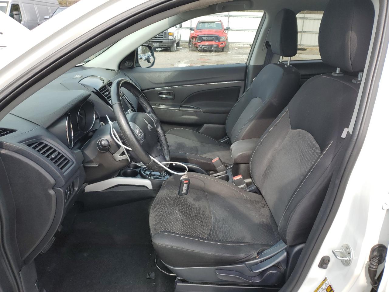 2013 Mitsubishi Outlander VIN 4A4AR4AU8DE013826 Copart auction photo, front end / minor dent/scratches damage thumbnail 7
