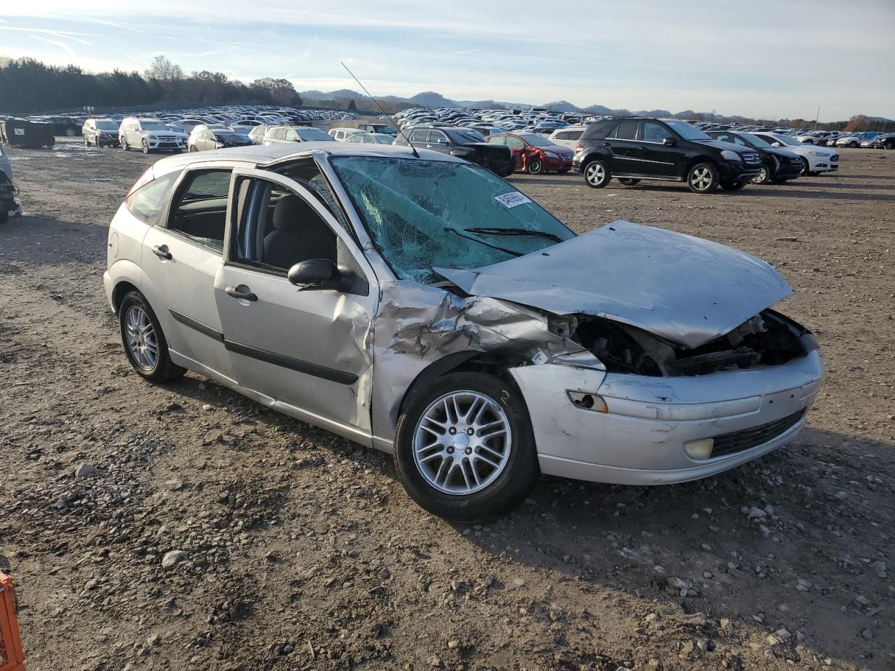 2003 Ford Focus VIN 3FAFP37333R108419 Copart auction photo, all over / undercarriage damage thumbnail 4