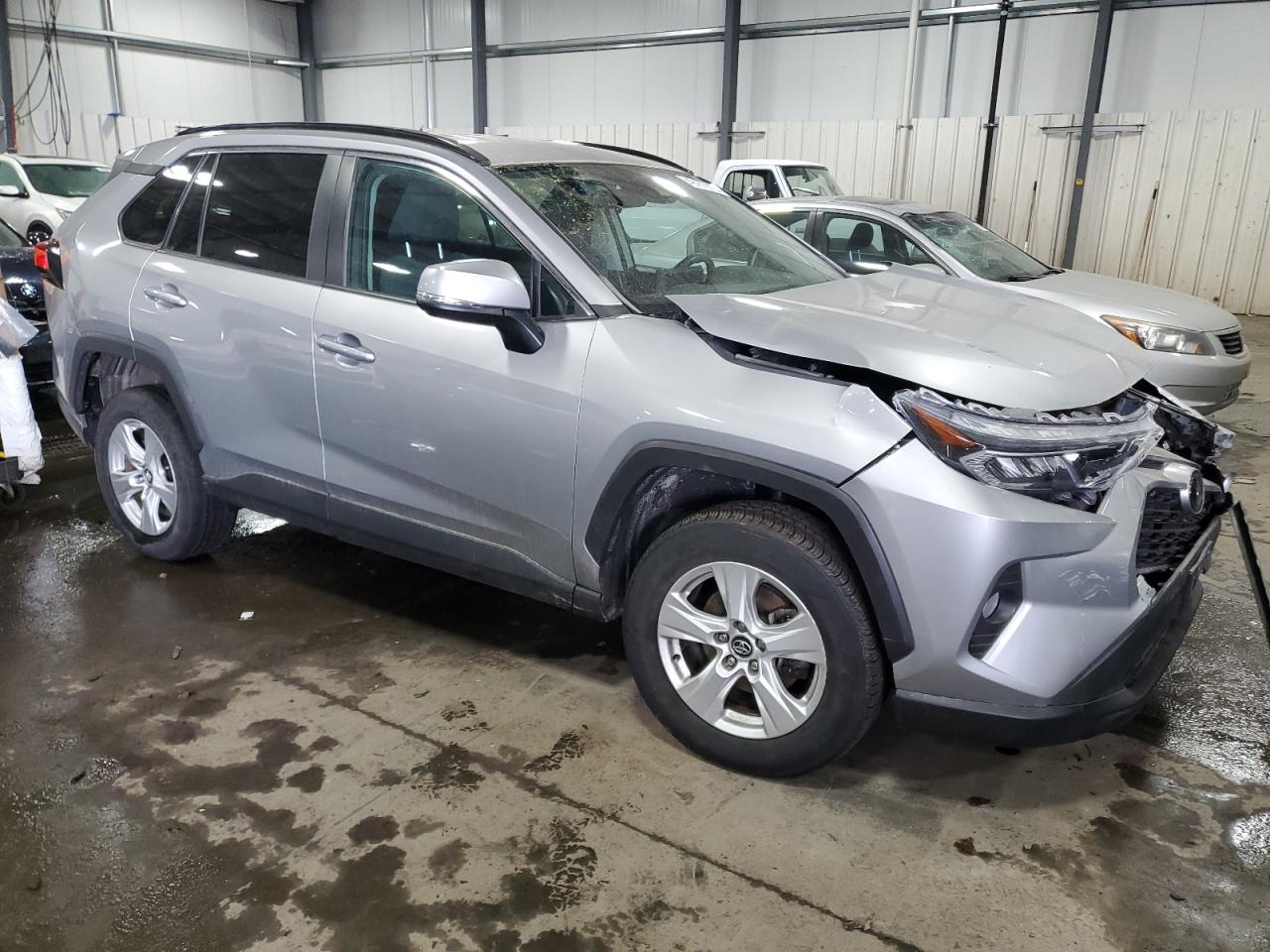 2020 Toyota RAV 4 VIN 2T3P1RFV9LC101638 Copart auction photo, front end damage thumbnail 4