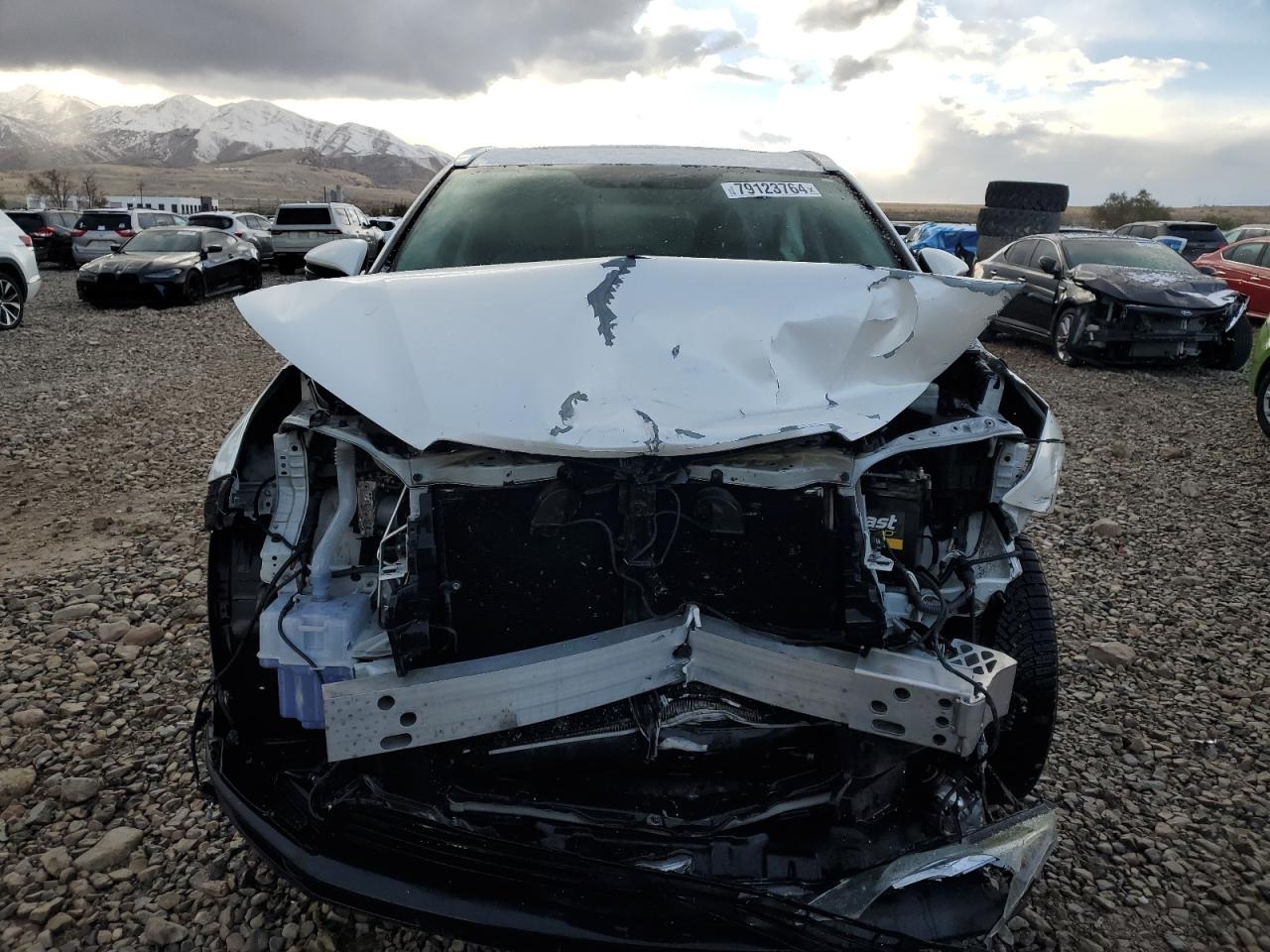 2016 Toyota Highlander VIN 5TDJKRFH7GS269796 Copart auction photo, front end damage thumbnail 5