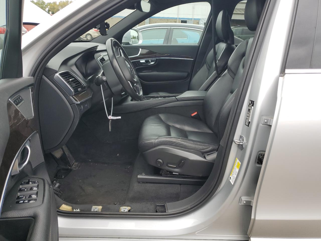 2018 Volvo XC90 VIN YV4A22PK8J1363057 Copart auction photo, water/flood / minor dent/scratches damage thumbnail 7