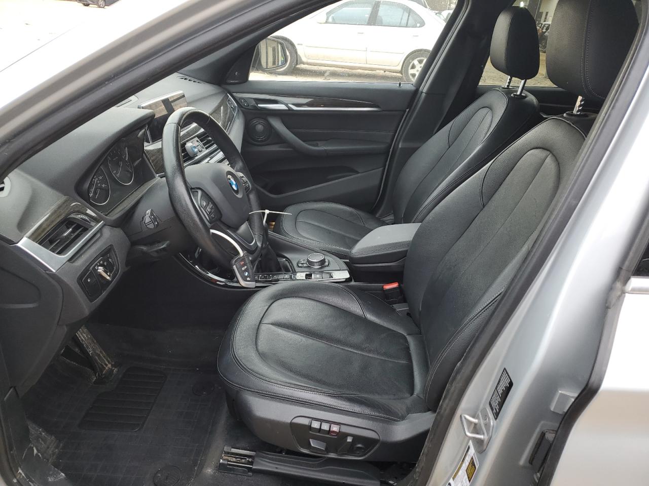 2016 BMW X1 VIN WBXHT3C30GP883538 Copart auction photo, front end damage thumbnail 7