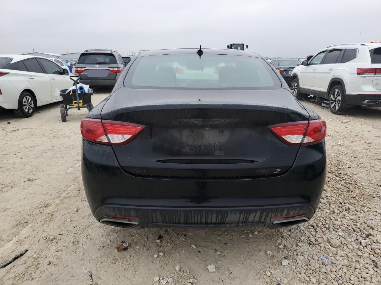 2015 Chrysler 200 VIN 1C3CCCDG6FN693928 Copart auction photo, front end damage thumbnail 6