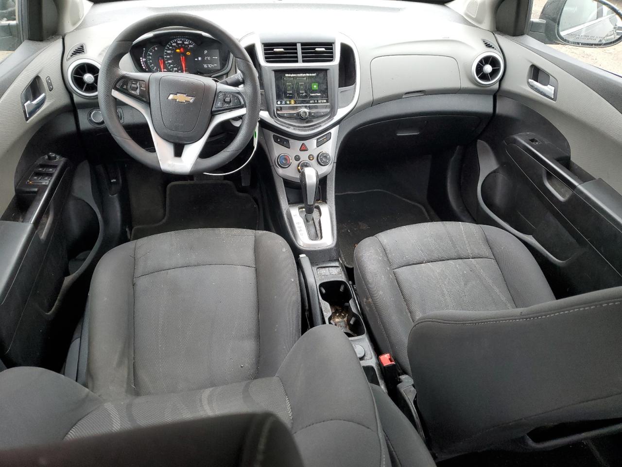 2019 Chevrolet Sonic VIN 1G1JD5SBXK4117917 Copart auction photo, front end / minor dent/scratches damage thumbnail 8