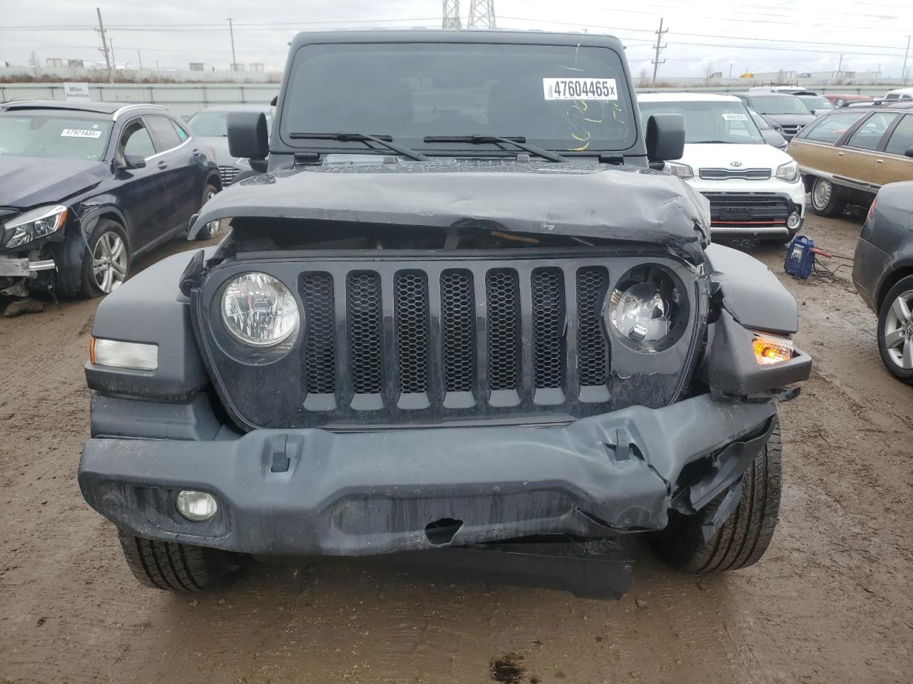 2020 Jeep Wrangler VIN 1C4HJXDN0LW117027 Copart auction photo, front end / minor dent/scratches damage thumbnail 5