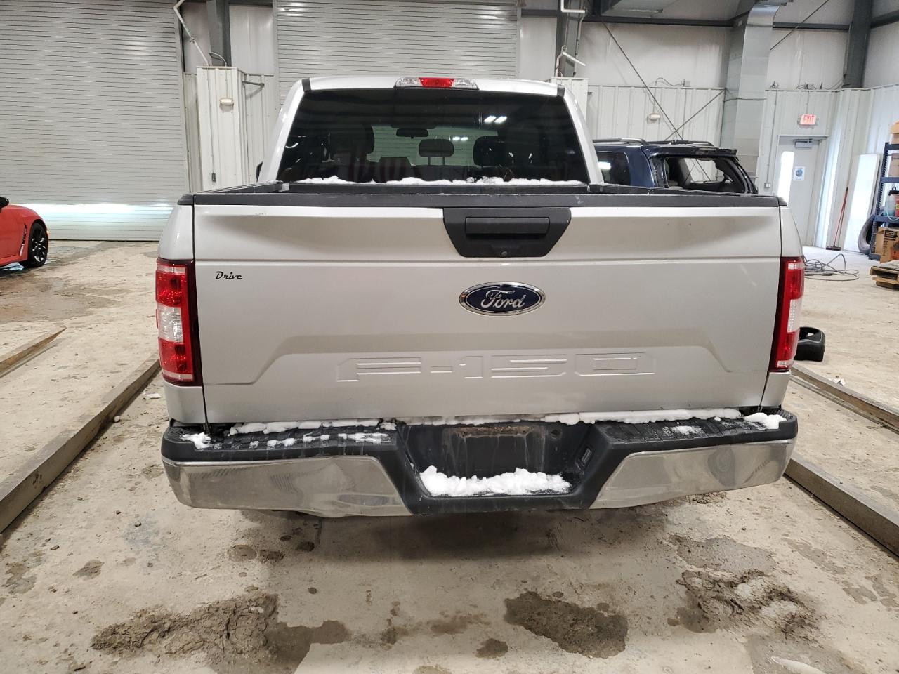 2018 Ford F-150 VIN 1FTEW1C5XJKE77719 Copart auction photo, front end / side damage thumbnail 6