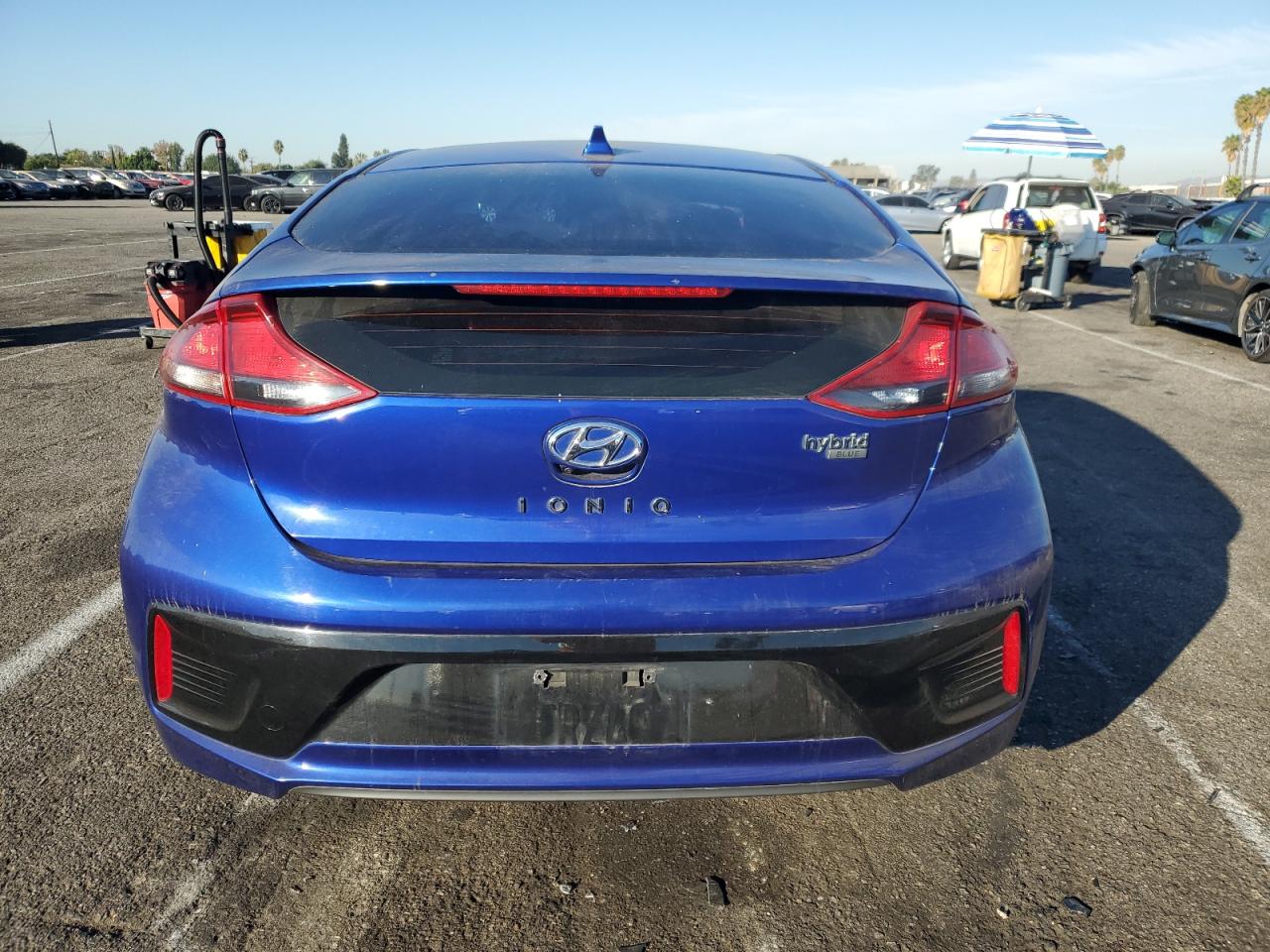 2019 Hyundai IONIQ VIN KMHC65LC2KU165909 Copart auction photo, front end / minor dent/scratches damage thumbnail 6