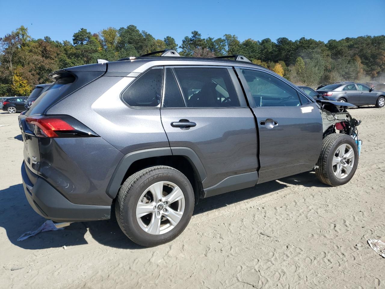 2021 Toyota RAV 4 VIN 2T3P1RFV9MC246910 Copart auction photo, front end damage thumbnail 3