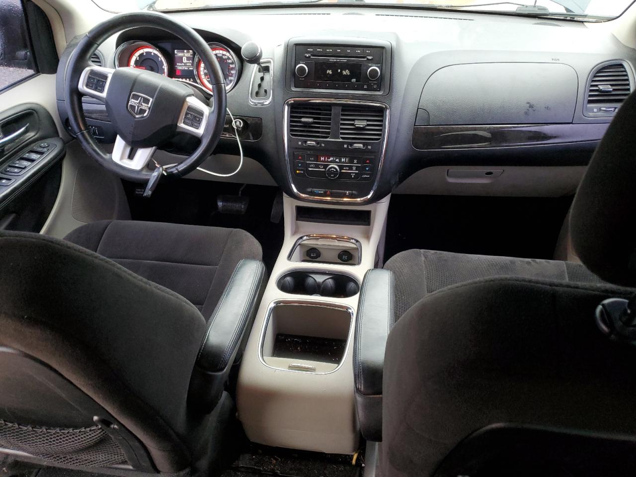 2013 Dodge Caravan VIN 2C4RDGDG3DR639903 Copart auction photo, rear end damage thumbnail 8
