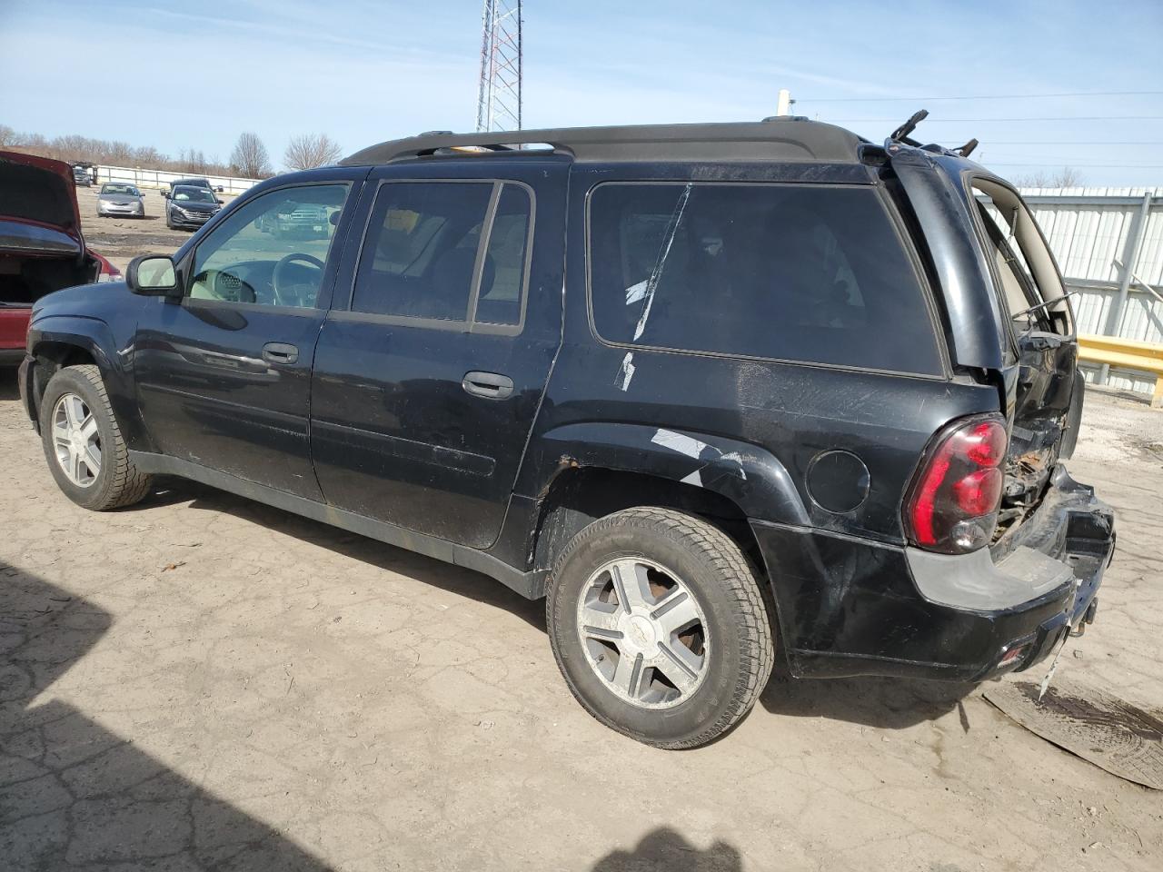 2006 Chevrolet TrailBlazer VIN 1GNET16S966129413 Copart auction photo, rear end / minor dent/scratches damage thumbnail 2