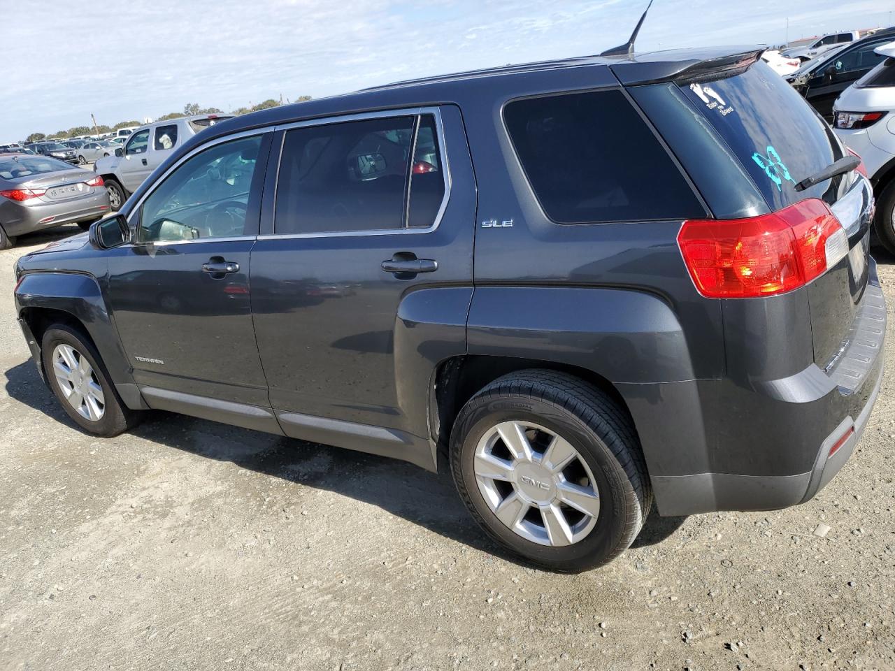 2011 GMC Terrain VIN 2CTALMEC5B6372521 Copart auction photo, front end damage thumbnail 2