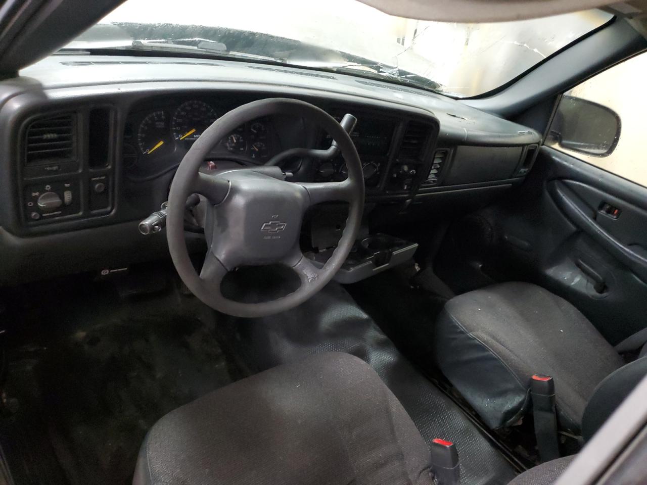1999 Chevrolet Silverado VIN 1GCEC14WXXE176777 Copart auction photo, front end / minor dent/scratches damage thumbnail 8