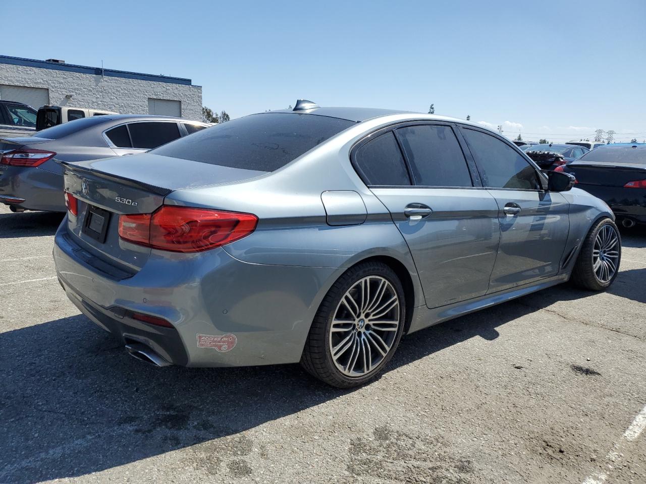 2020 BMW 5er VIN WBAJA9C06LCE66990 Copart auction photo, front end damage thumbnail 3