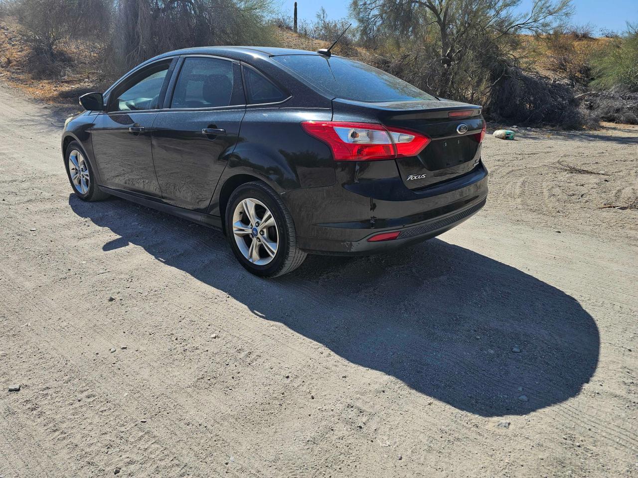 2013 Ford Focus VIN 1FADP3F22DL251913 Copart auction photo, minor dent/scratches / normal wear damage thumbnail 3