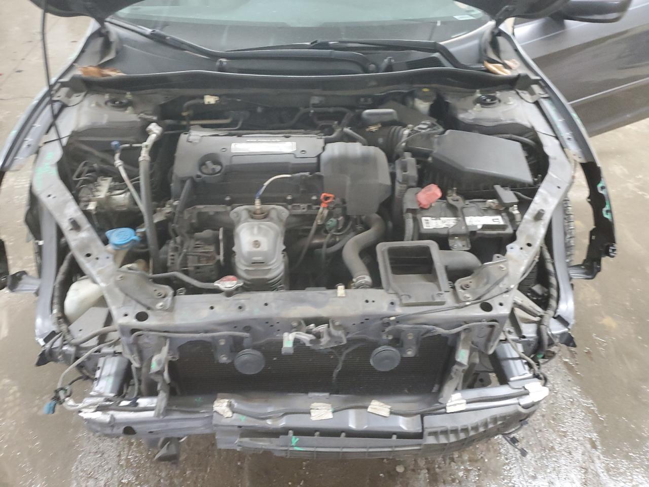 2013 Honda Accord VIN 1HGCR2F37DA002717 Copart auction photo, front end / minor dent/scratches damage thumbnail 11