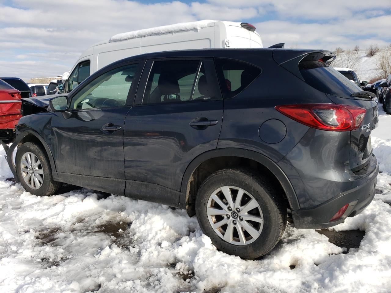 2016 Mazda CX-5 VIN JM3KE4CY7G0613088 Copart auction photo, front end / rear end damage thumbnail 2