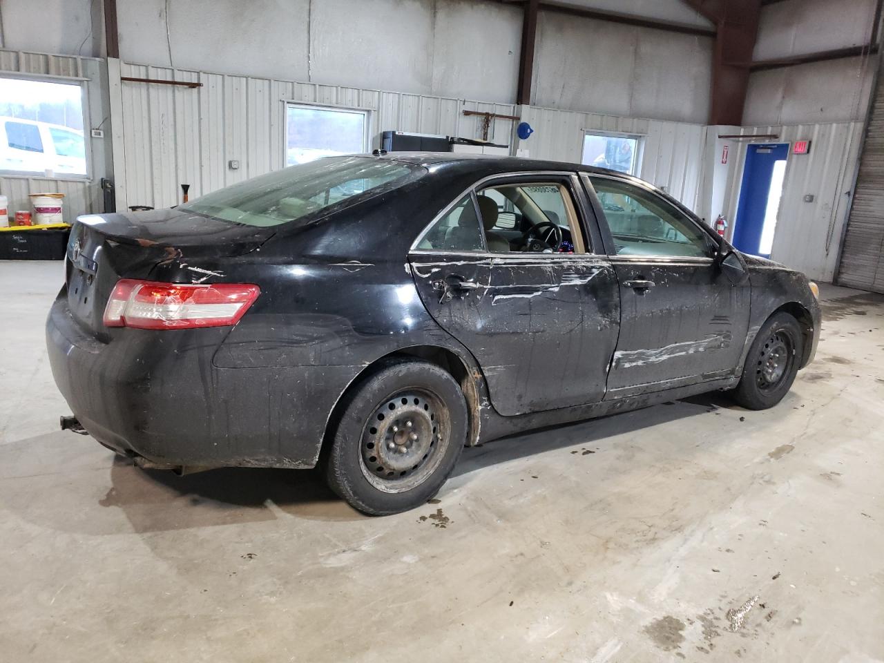 2010 Toyota Camry VIN 4T1BF3EK0AU070834 Copart auction photo, side / rear end damage thumbnail 3