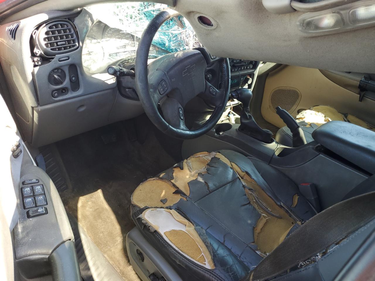 2002 Chevrolet TrailBlazer VIN 1GNDS13S122228313 Copart auction photo, side damage thumbnail 8
