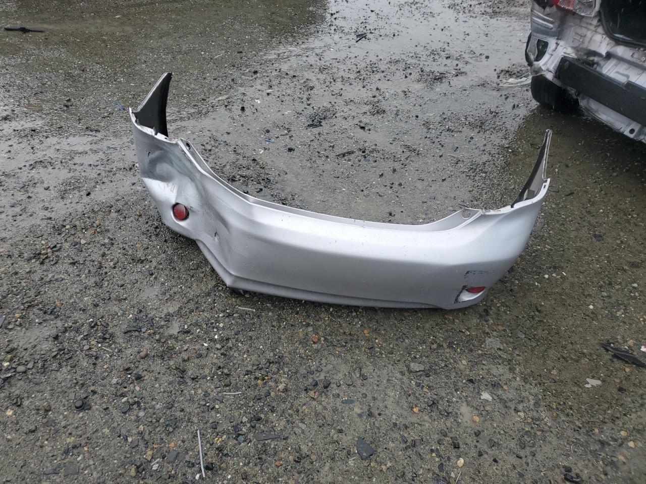 2010 Toyota Corolla VIN 2T1BU4EE7AC519319 Copart auction photo, rear end damage thumbnail 12