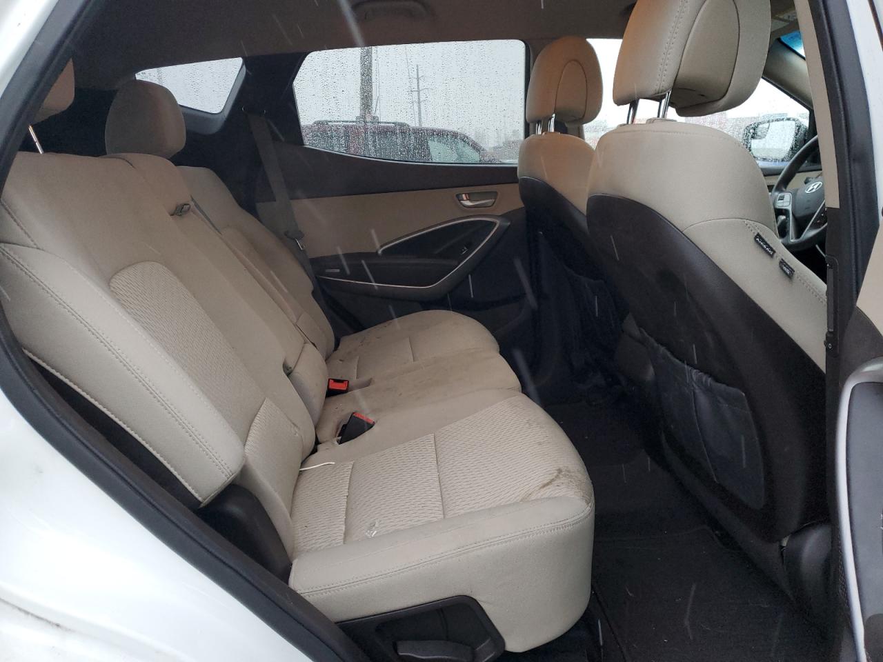 2015 Hyundai Santa Fe VIN 5XYZU3LBXFG269670 Copart auction photo, front end damage thumbnail 11