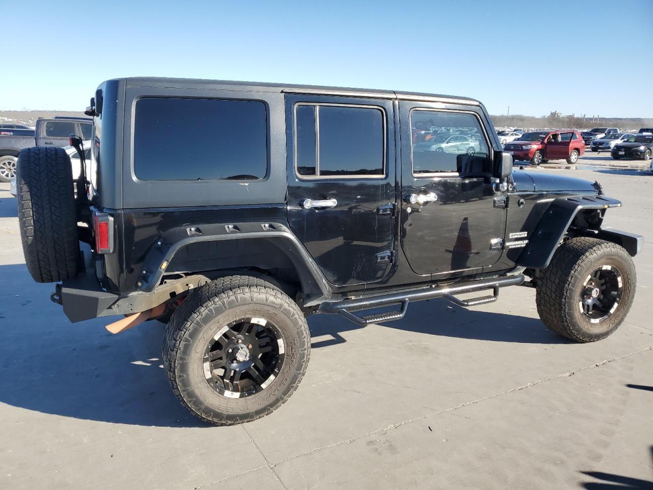 2011 Jeep Wrangler VIN 1J4BA3H10BL560732 Copart auction photo, mechanical / minor dent/scratches damage thumbnail 3