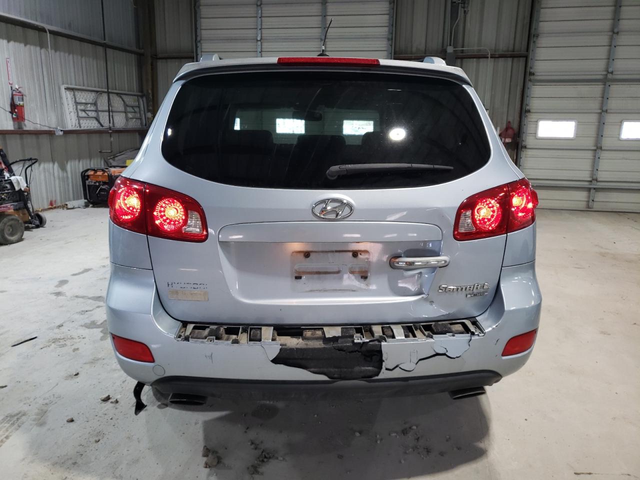 2008 Hyundai Santa Fe VIN 5NMSH13E58H163737 Copart auction photo, front end / rear end damage thumbnail 6