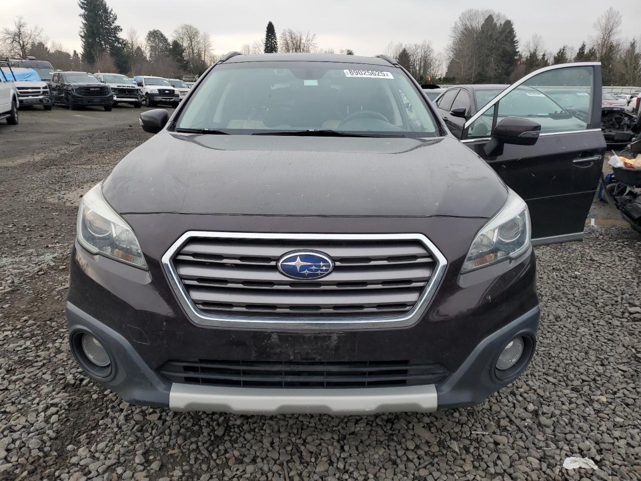 2017 Subaru Outback VIN 4S4BSATCXH3257171 Copart auction photo, rear end / side damage thumbnail 5