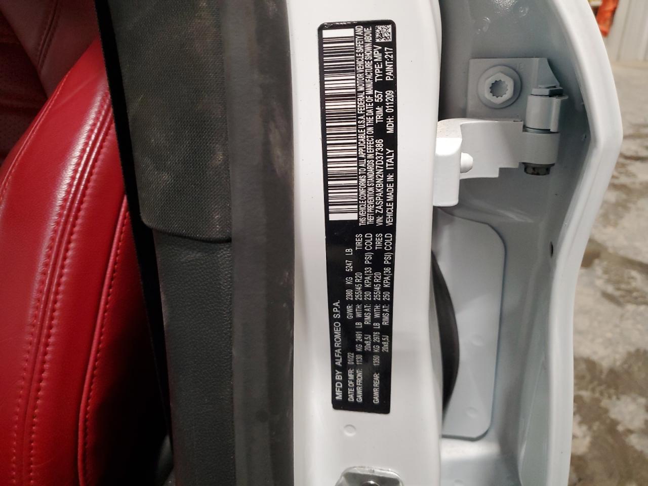 2022 Alfa Romeo Stelvio VIN ZASPAKBN2N7D37386 Copart auction photo, vandalism damage thumbnail 13