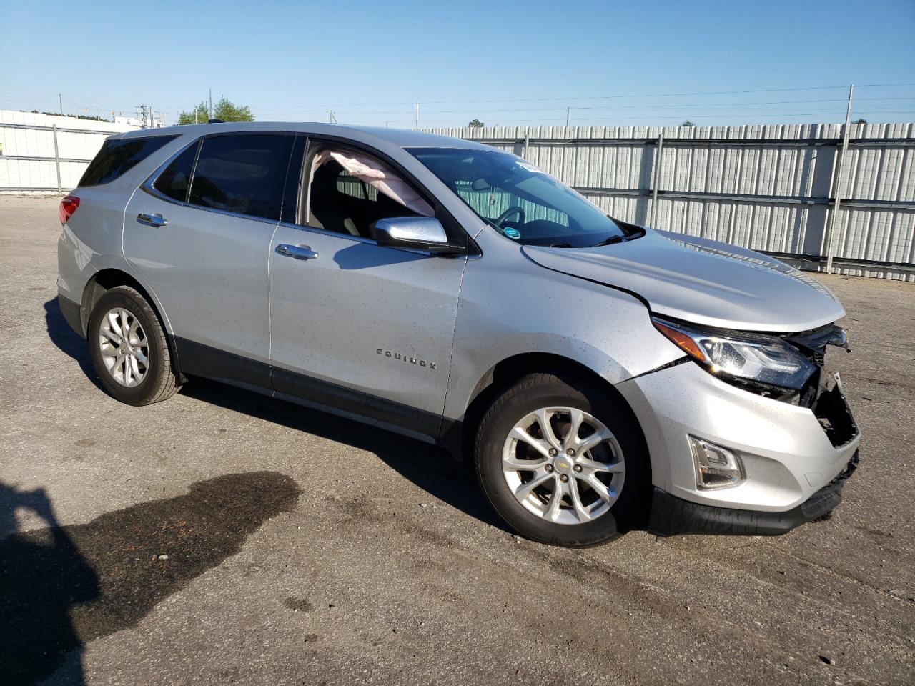 2020 Chevrolet Equinox VIN 2GNAXJEV8L6161757 Copart auction photo, front end damage thumbnail 4