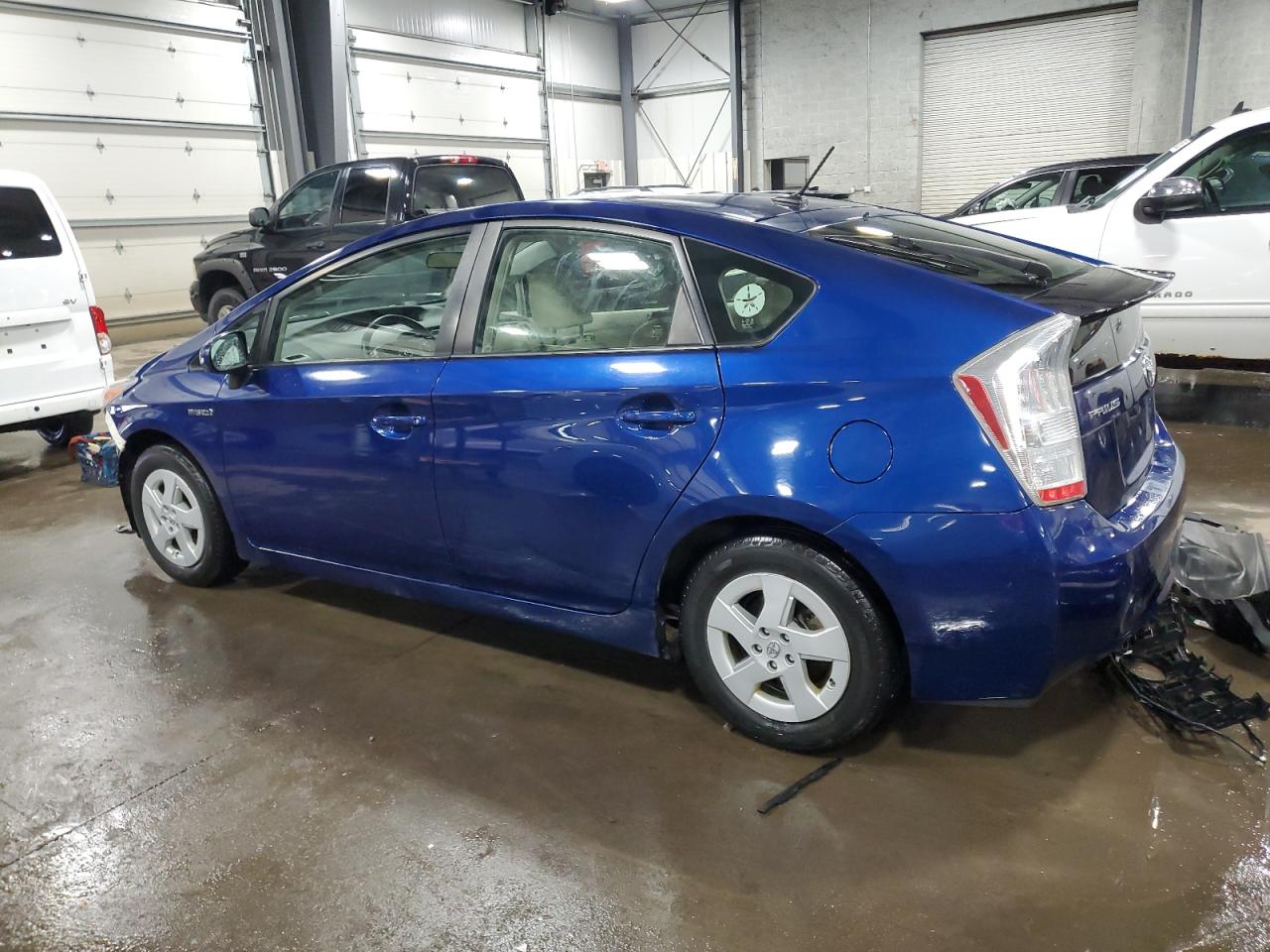 2011 Toyota Prius VIN JTDKN3DU3B5292581 Copart auction photo, front end damage thumbnail 2