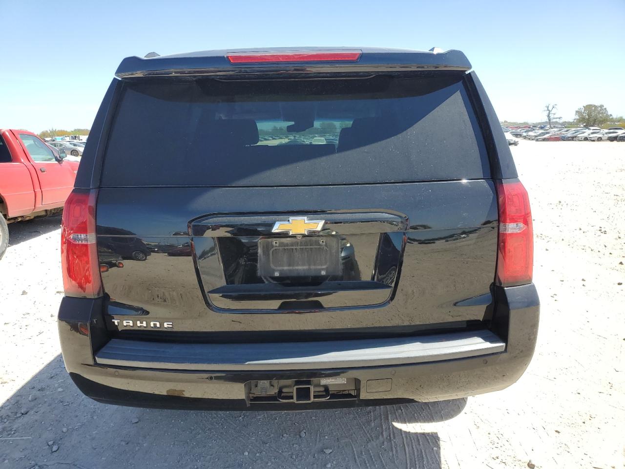 2015 Chevrolet Tahoe VIN 1GNSCBKC8FR159637 Copart auction photo, front end / minor dent/scratches damage thumbnail 6