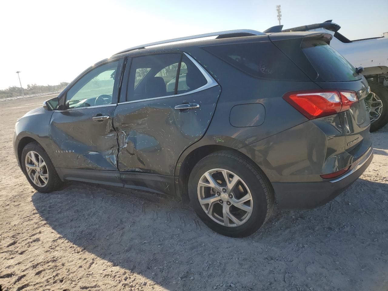 2019 Chevrolet Equinox VIN 3GNAXNEV7KS598429 Copart auction photo, side damage thumbnail 2