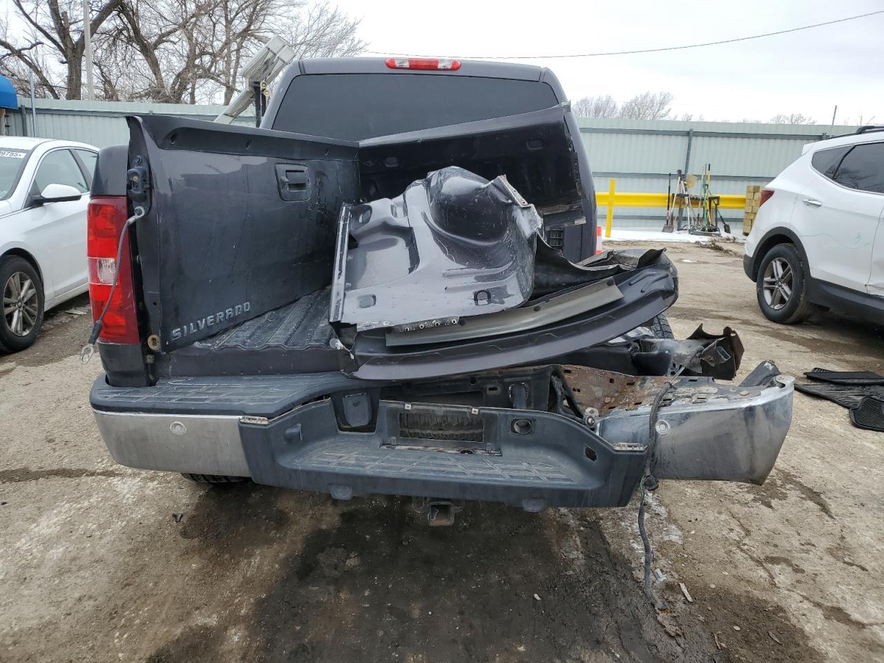 2010 Chevrolet Silverado VIN 3GCRCSE00AG188678 Copart auction photo, rear end damage thumbnail 6