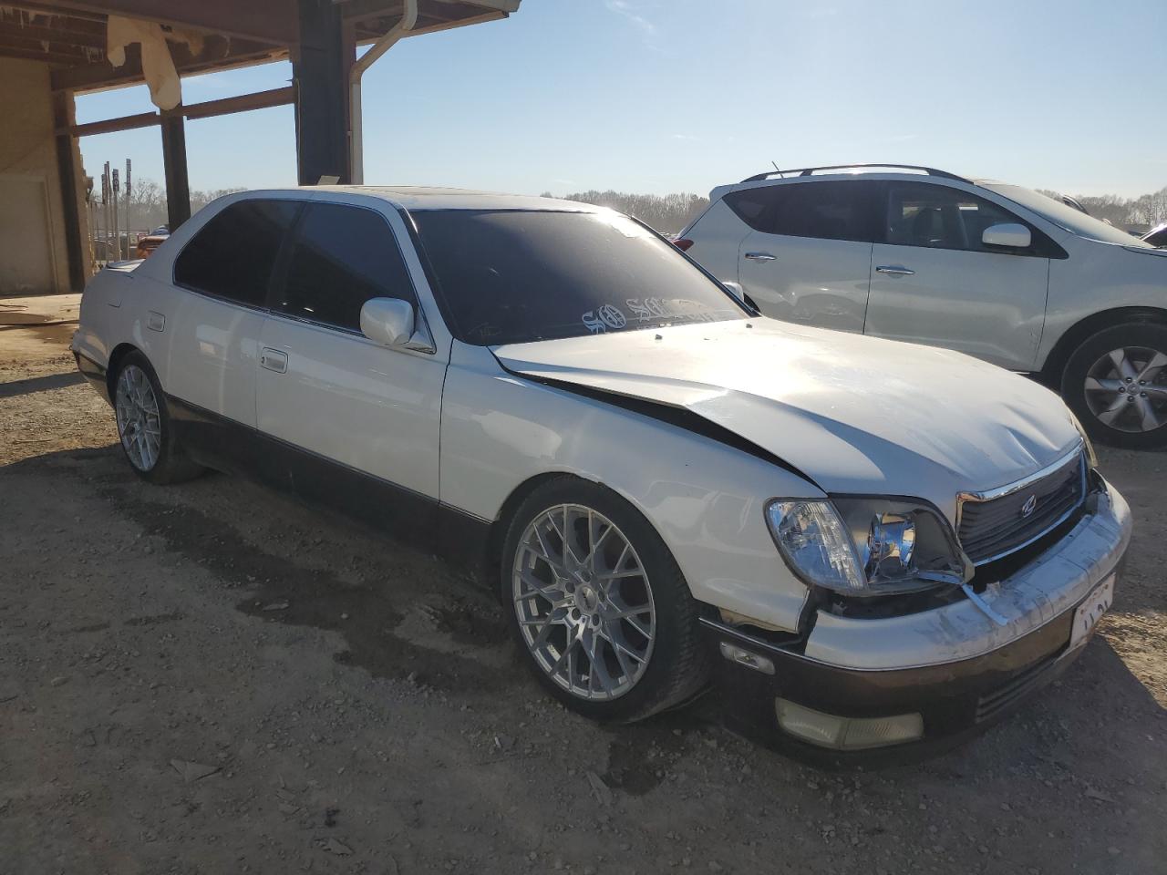 1998 Lexus LS VIN JT8BH28F0W0135556 Copart auction photo, front end / rear end damage thumbnail 4