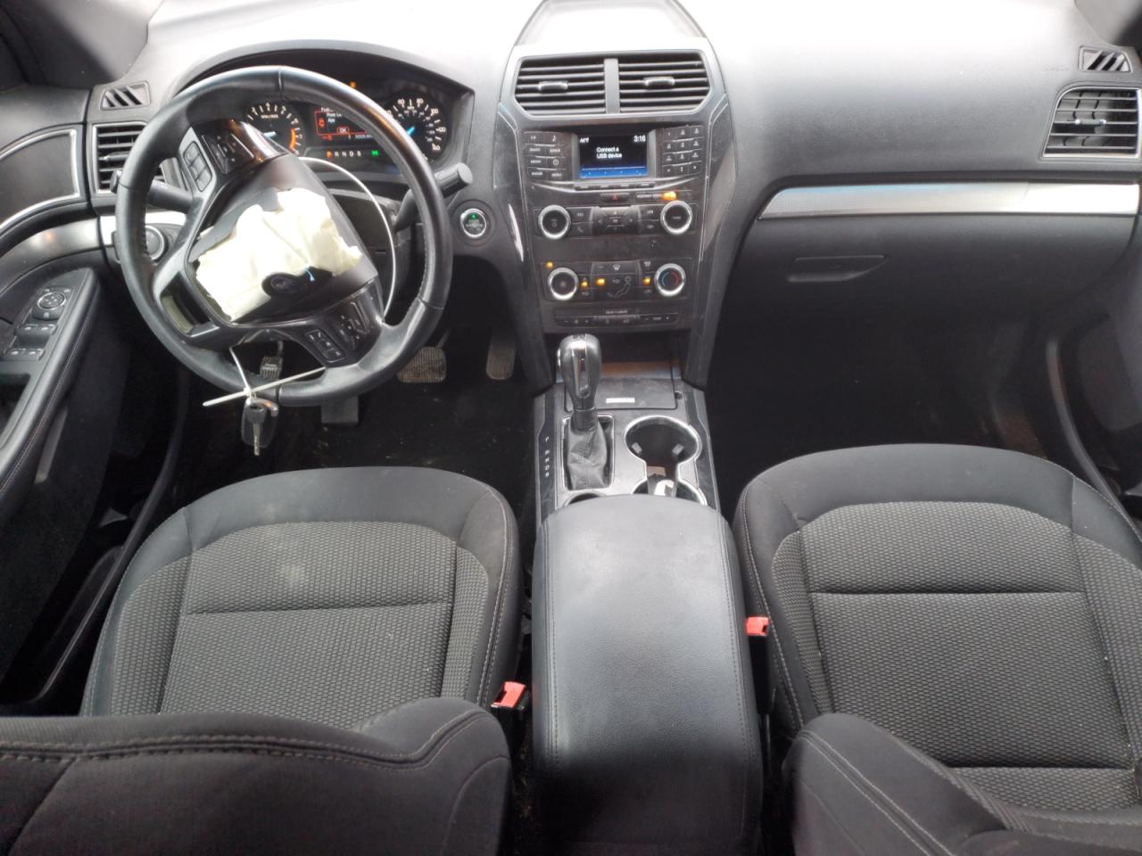 2019 Ford Explorer VIN 1FM5K7D85KGA40055 Copart auction photo, front end / side damage thumbnail 8