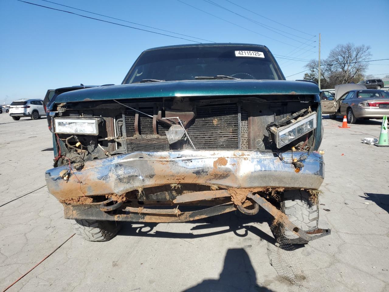 1996 Chevrolet GMT-400 VIN 1GCEK19R8TE214717 Copart auction photo, all over damage thumbnail 5