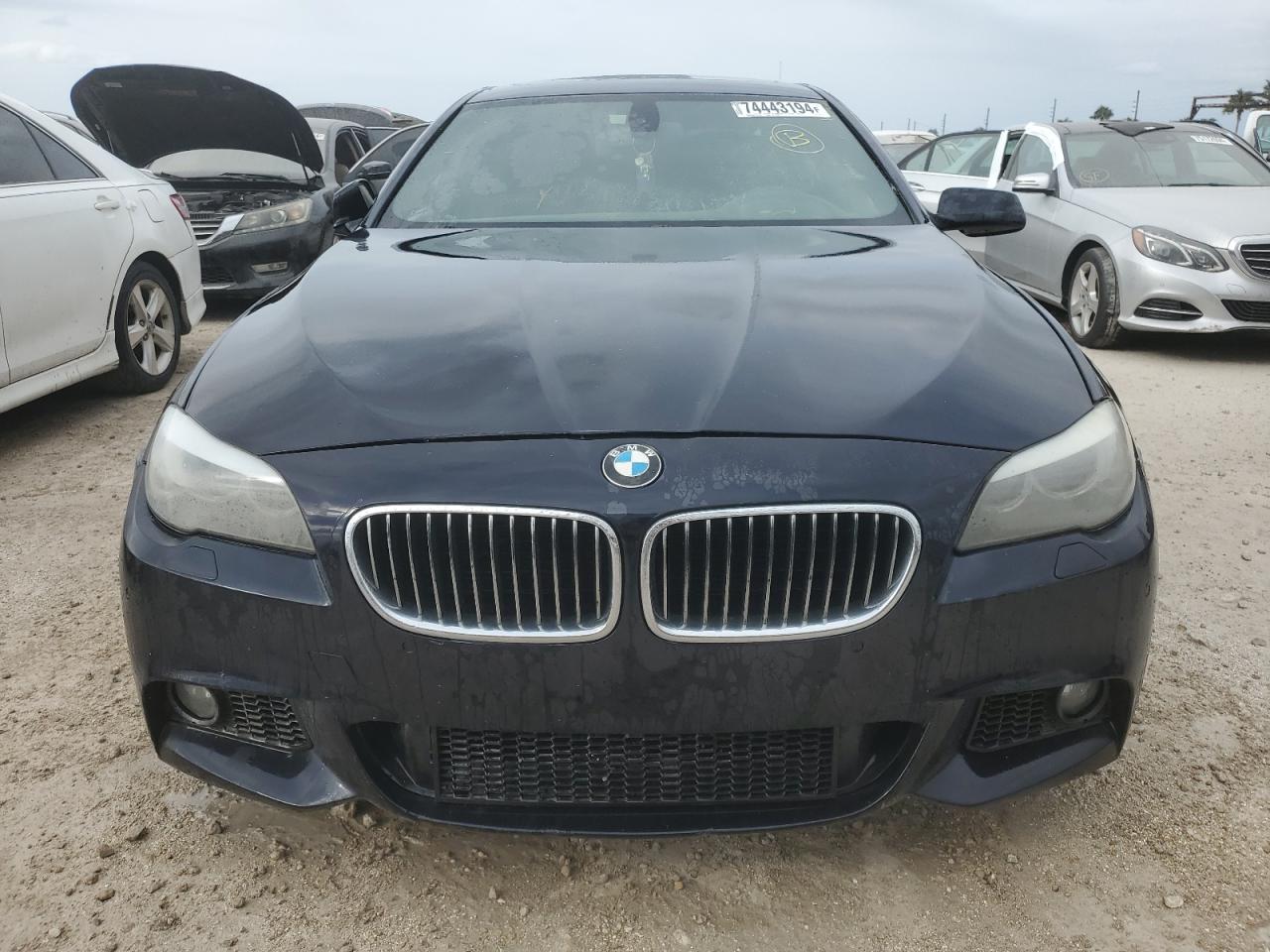 2011 BMW 5er VIN WBAFR1C53BDS35126 Copart auction photo, water/flood damage thumbnail 5