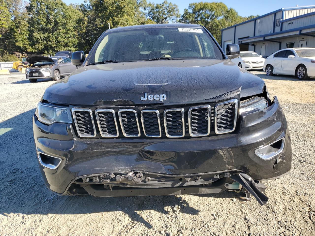 2017 Jeep Grand Cherokee VIN 1C4RJFAG8HC875646 Copart auction photo, front end / side damage thumbnail 5