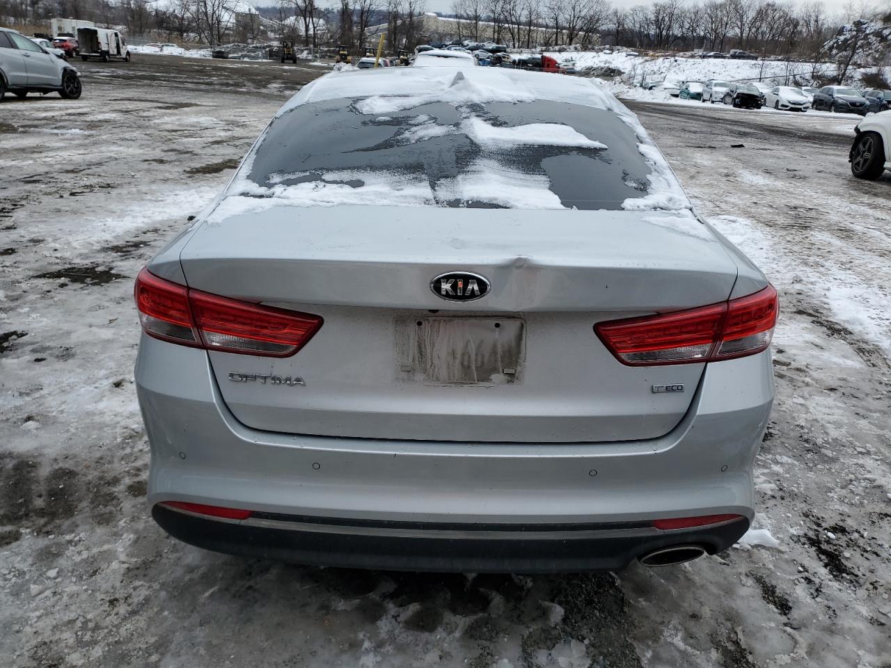 2016 KIA Optima VIN 5XXGT4L18GG059422 Copart auction photo, front end / side damage thumbnail 6