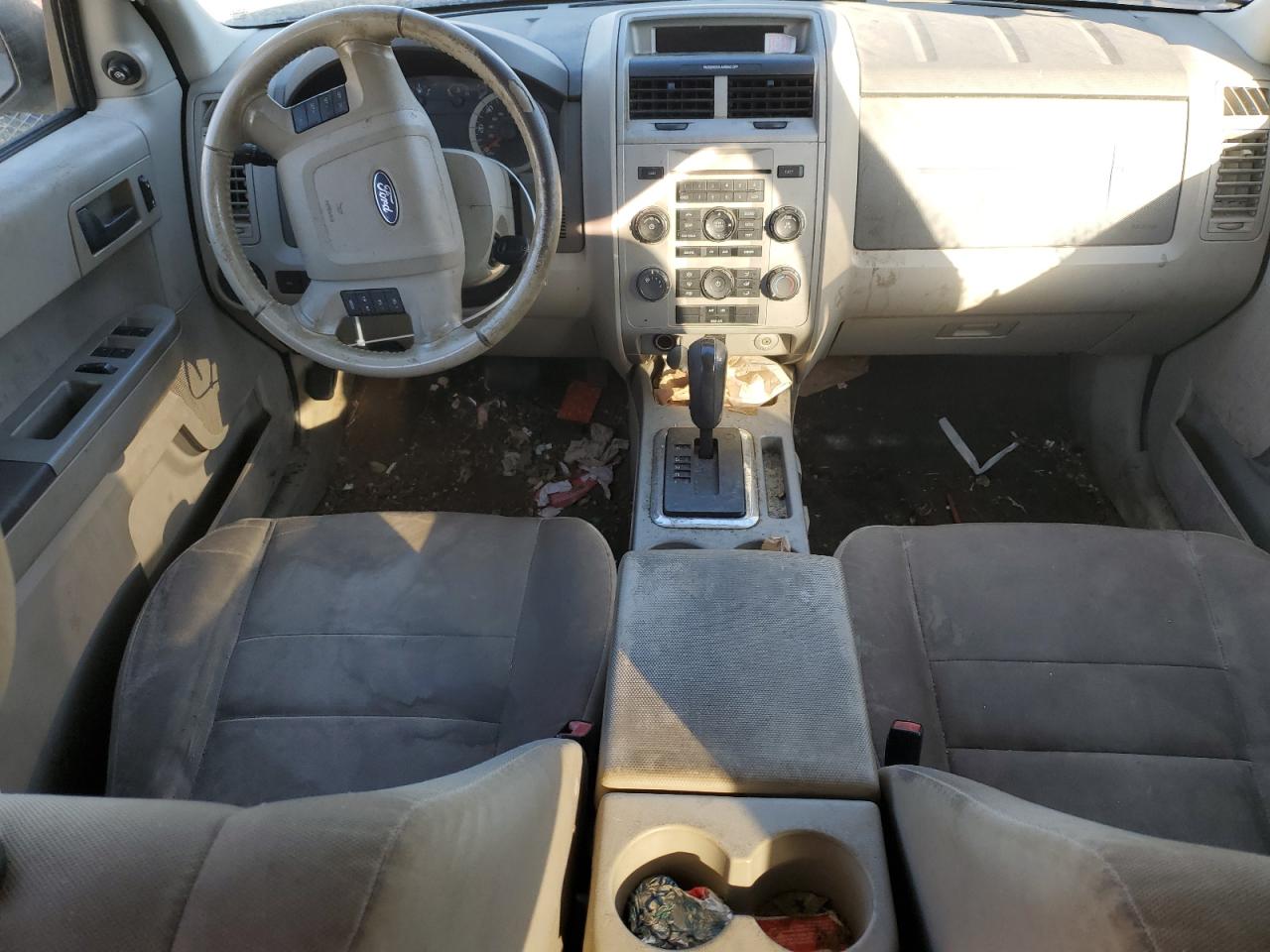 2011 Ford Escape VIN 1FMCU0DG1BKB65180 Copart auction photo, all over damage thumbnail 8