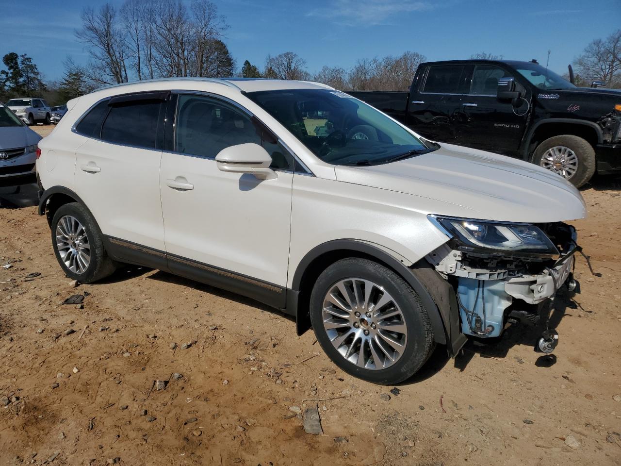 2017 Lincoln MKC VIN 5LMCJ3C99HUL70172 Copart auction photo, front end / rear end damage thumbnail 4