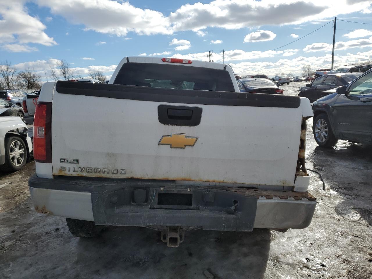 2011 Chevrolet Silverado VIN 3GCPKPEAXBG307273 Copart auction photo, front end damage thumbnail 6